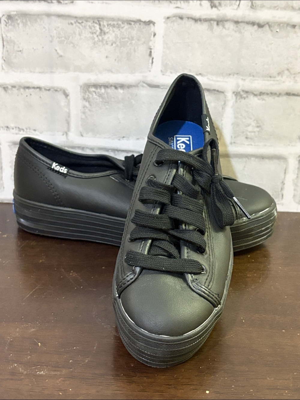 Keds Black Leather Lace-Up Platform Sneakers, size 6